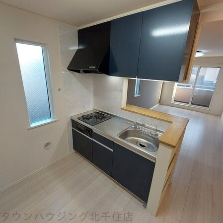 フラワーフォンテーヌIIIの物件内観写真